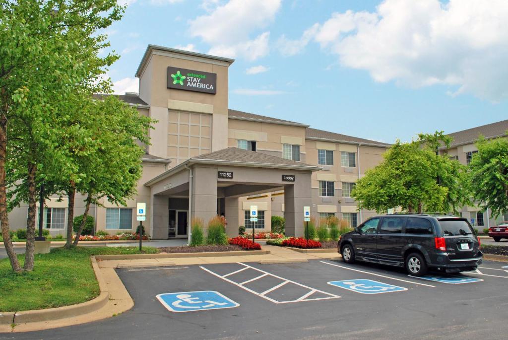 Extended Stay America Suites - St Louis - Airport - Central image
